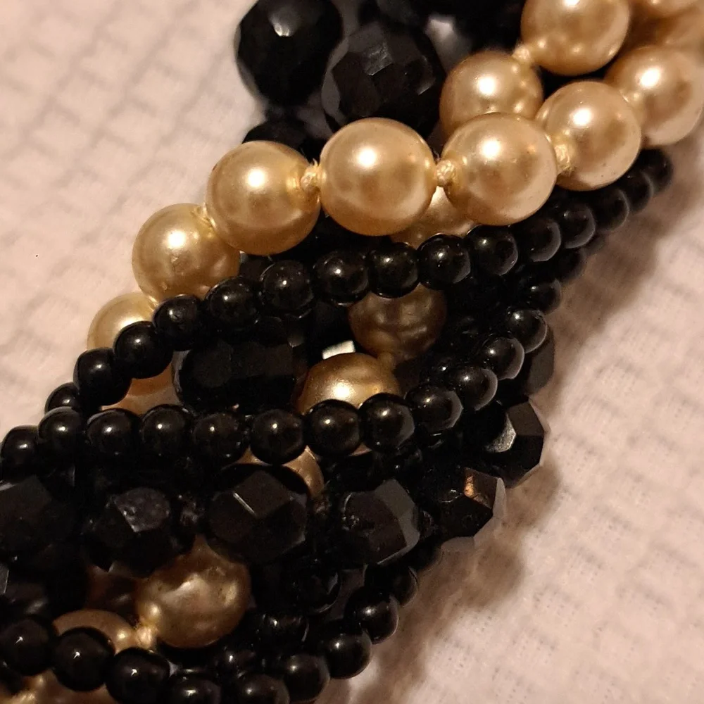 Necklace 8/14